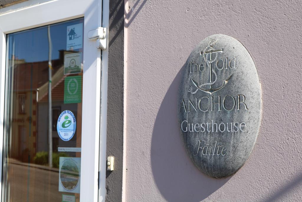The Old Anchor B&B Annascaul Экстерьер фото